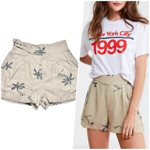 Urban Outfitters | Women | Joanie Buckle Tropical High Waist Shorts | Small